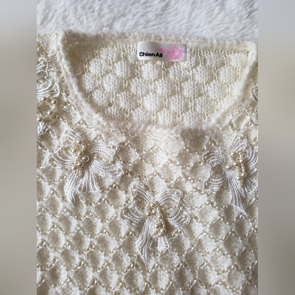 Sweater handknited Ivory Color with beads pearl Sz XS - Picture 7 of 8